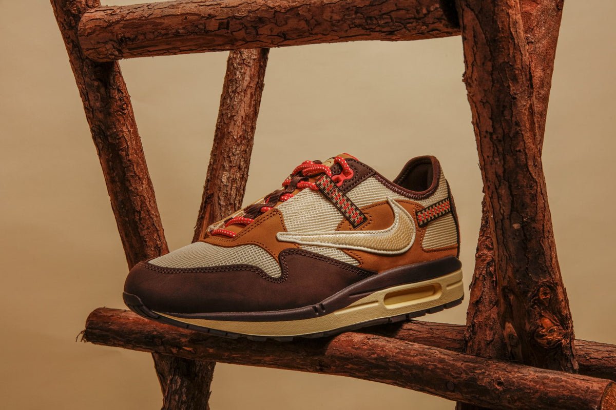RAFFLE: TRAVIS SCOTT x NIKE AIR MAX 1 "BAROQUE BROWN"