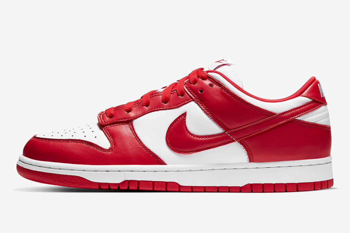 RAFFLE: Nike Dunk Low SP "University Red"