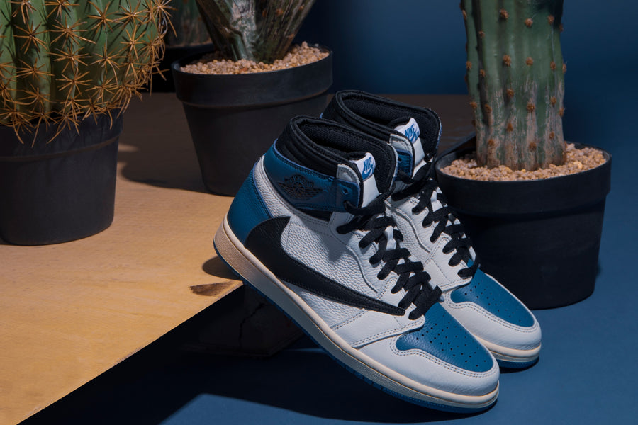 RAFFLE: TRAVIS SCOTT x Fragment Design x Air Jordan 1 High "MILITARY BLUE"
